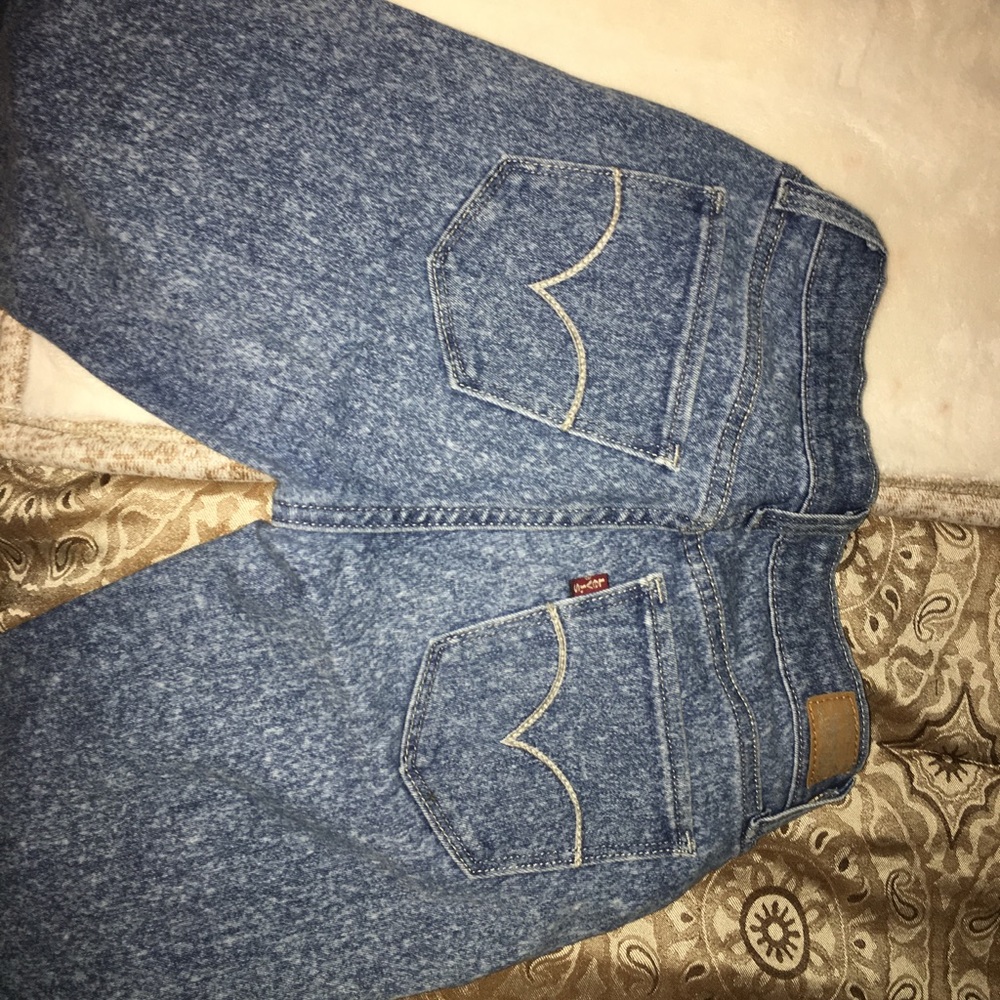 Levi's pants